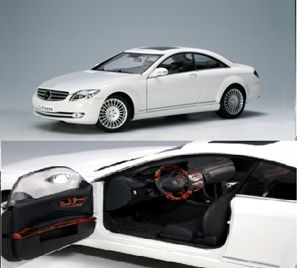 AutoArt 1/18 Mercedes C63 AMG SILVER w Leather